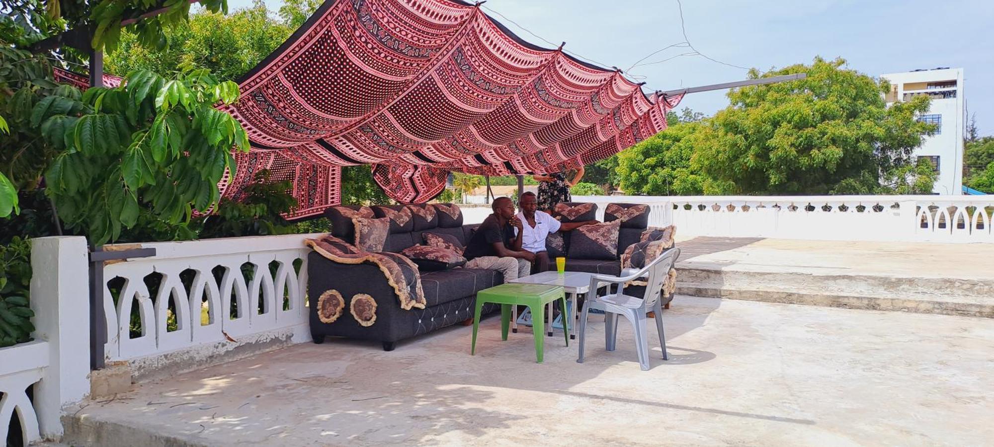 Cave Diani Holiday Apartments Diani Beach Zewnętrze zdjęcie