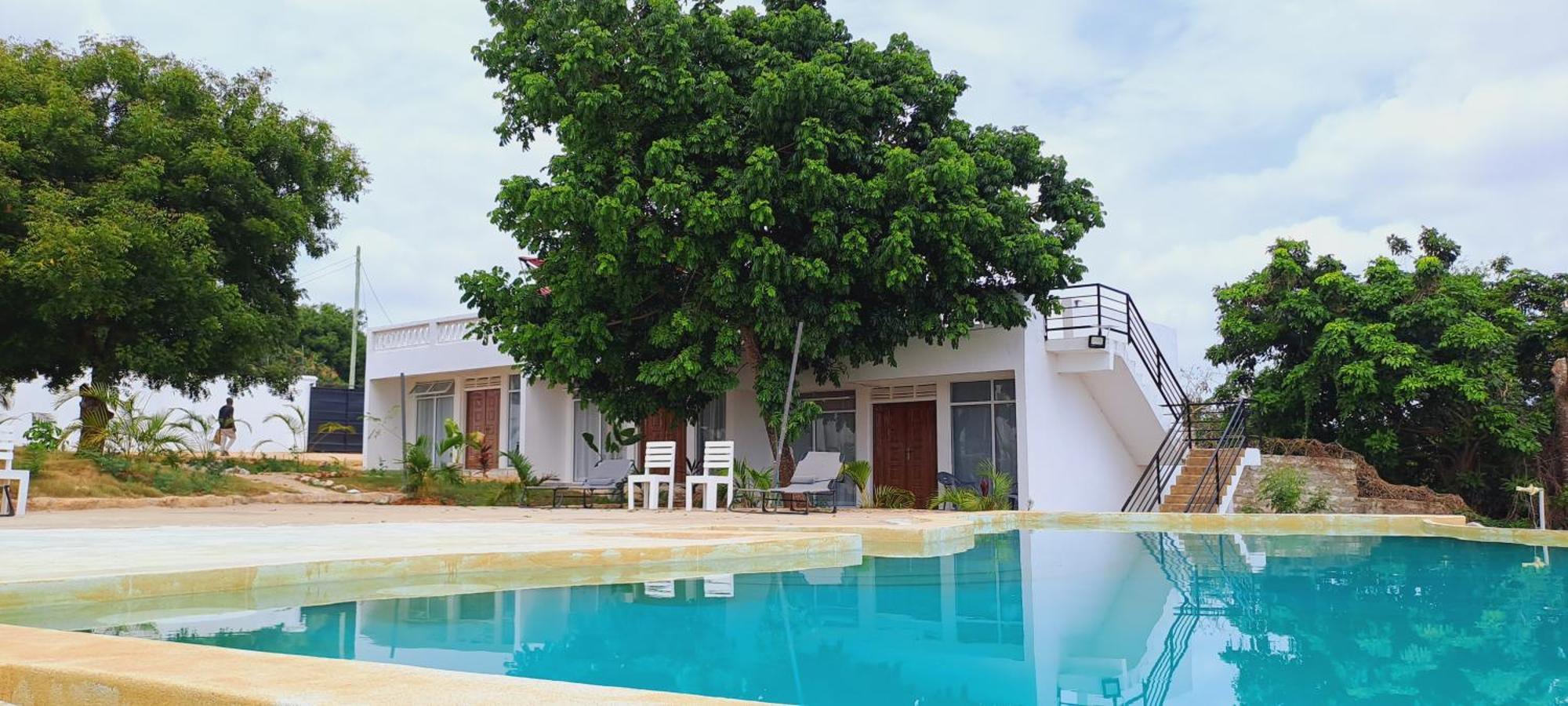 Cave Diani Holiday Apartments Diani Beach Zewnętrze zdjęcie