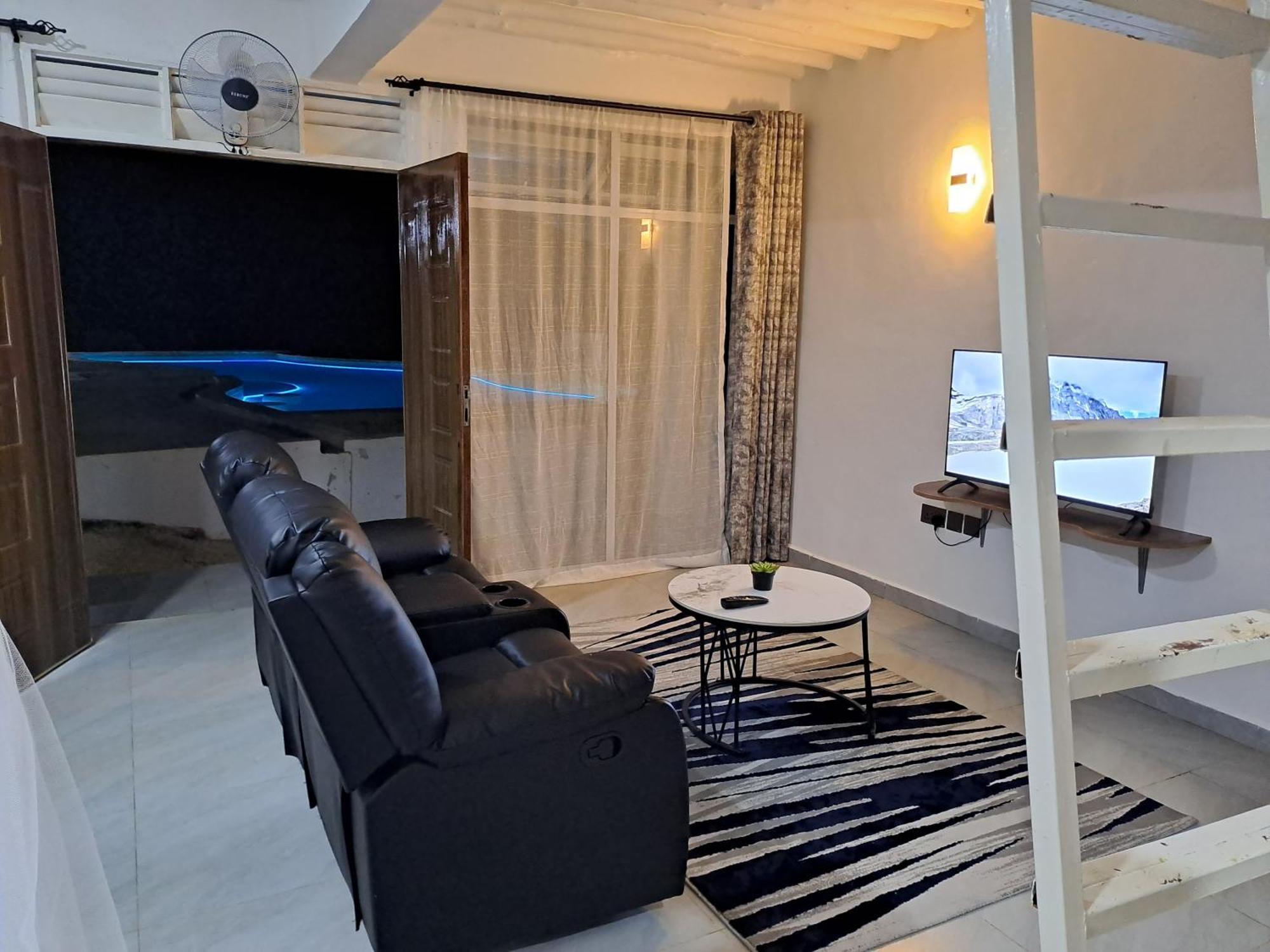 Cave Diani Holiday Apartments Diani Beach Zewnętrze zdjęcie